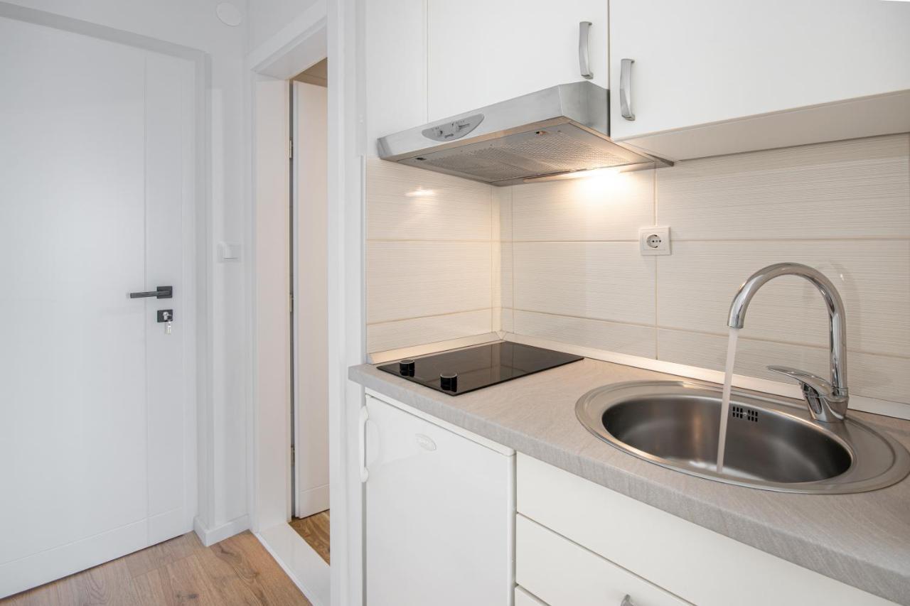 Apartments Klement ברלה מראה חיצוני תמונה